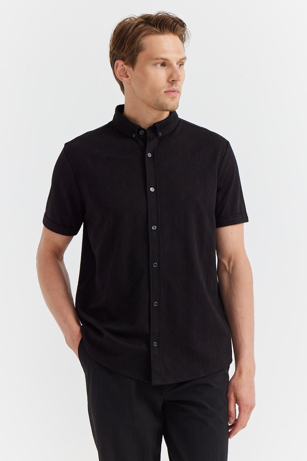 Men's Short Sleeve Textured Shirt