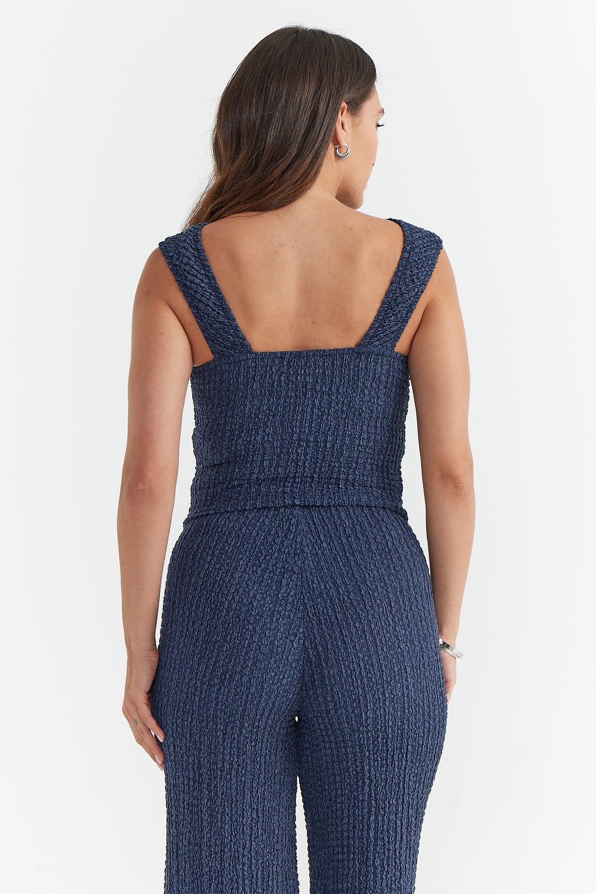 Women's Sleeveless Textured Blouse