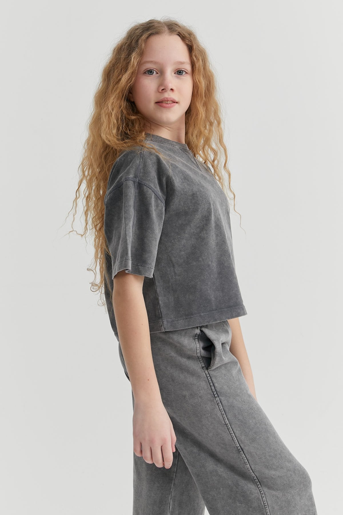 Girl's Stitch Detailed T-shirt