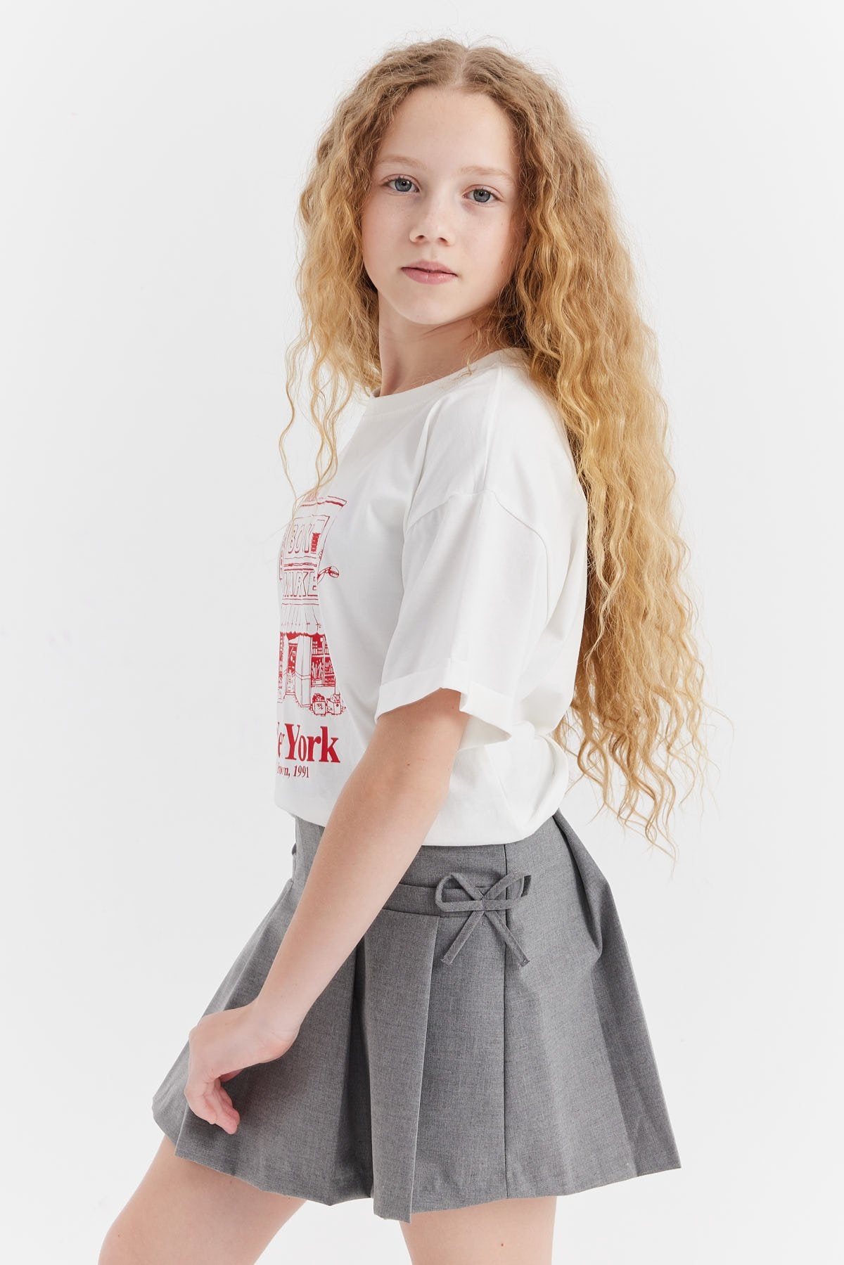 Girl's Printed Detailed T-shirt
