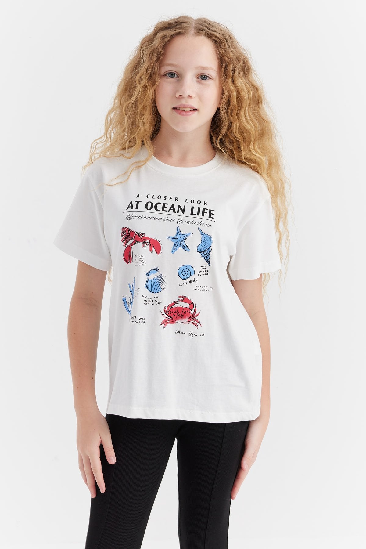Girl's Printed Detailed T-shirt