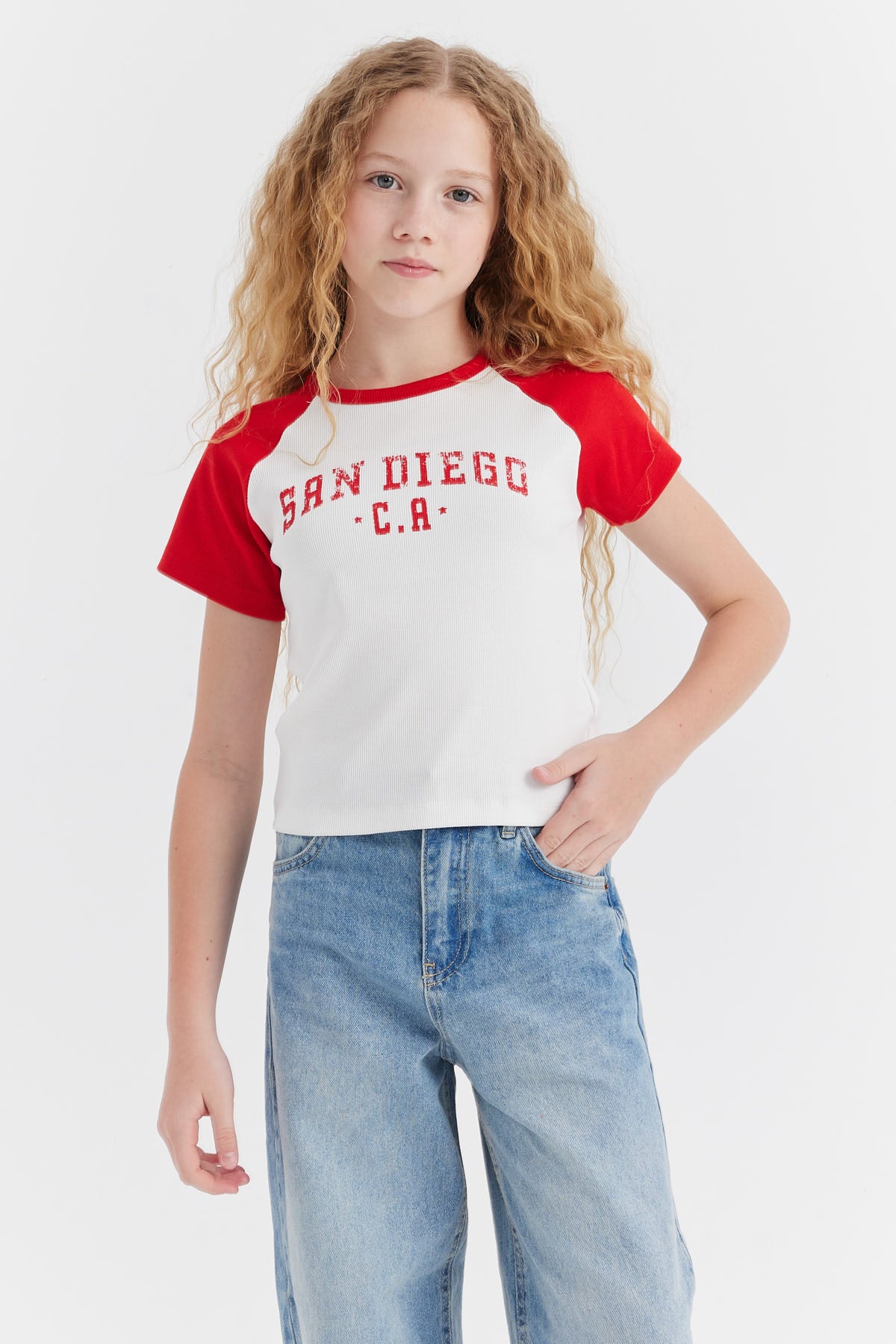 Girl's Printed Detailed T-shirt
