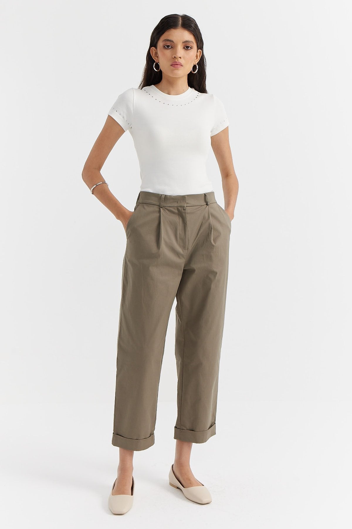 Women's Pleated Detailed Folded Leg Trousers