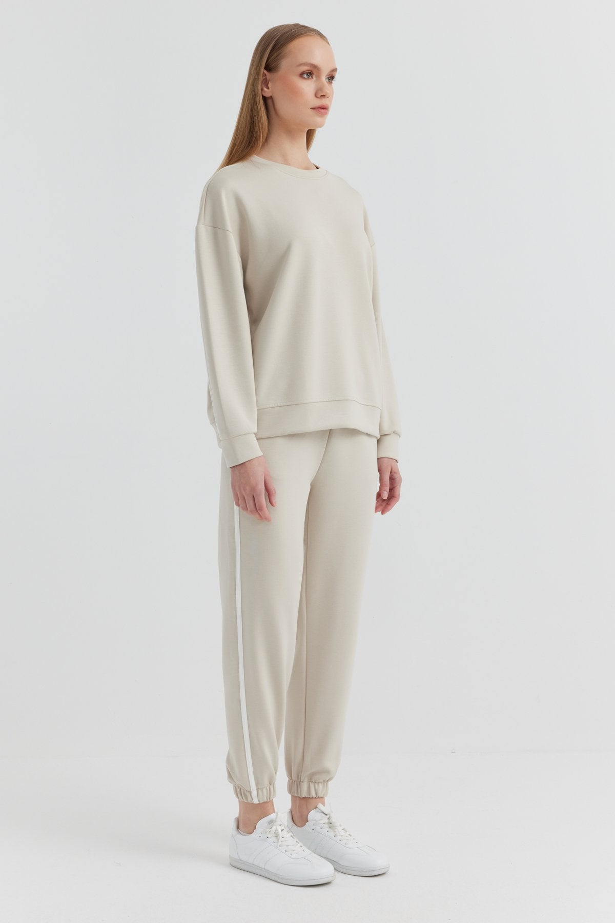 Women's Elastic Leg Sweat Bottoms