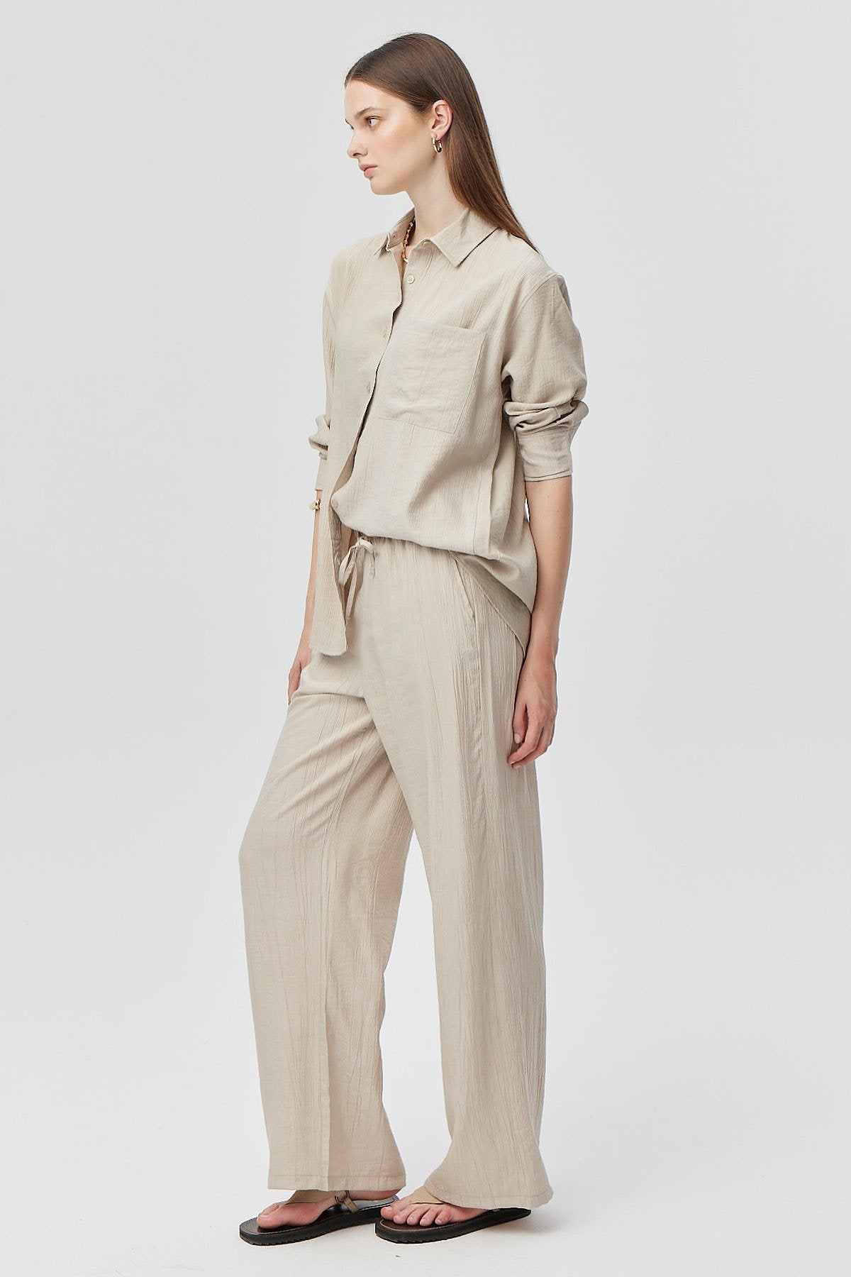 بنطلون نسائي برباط الخصر