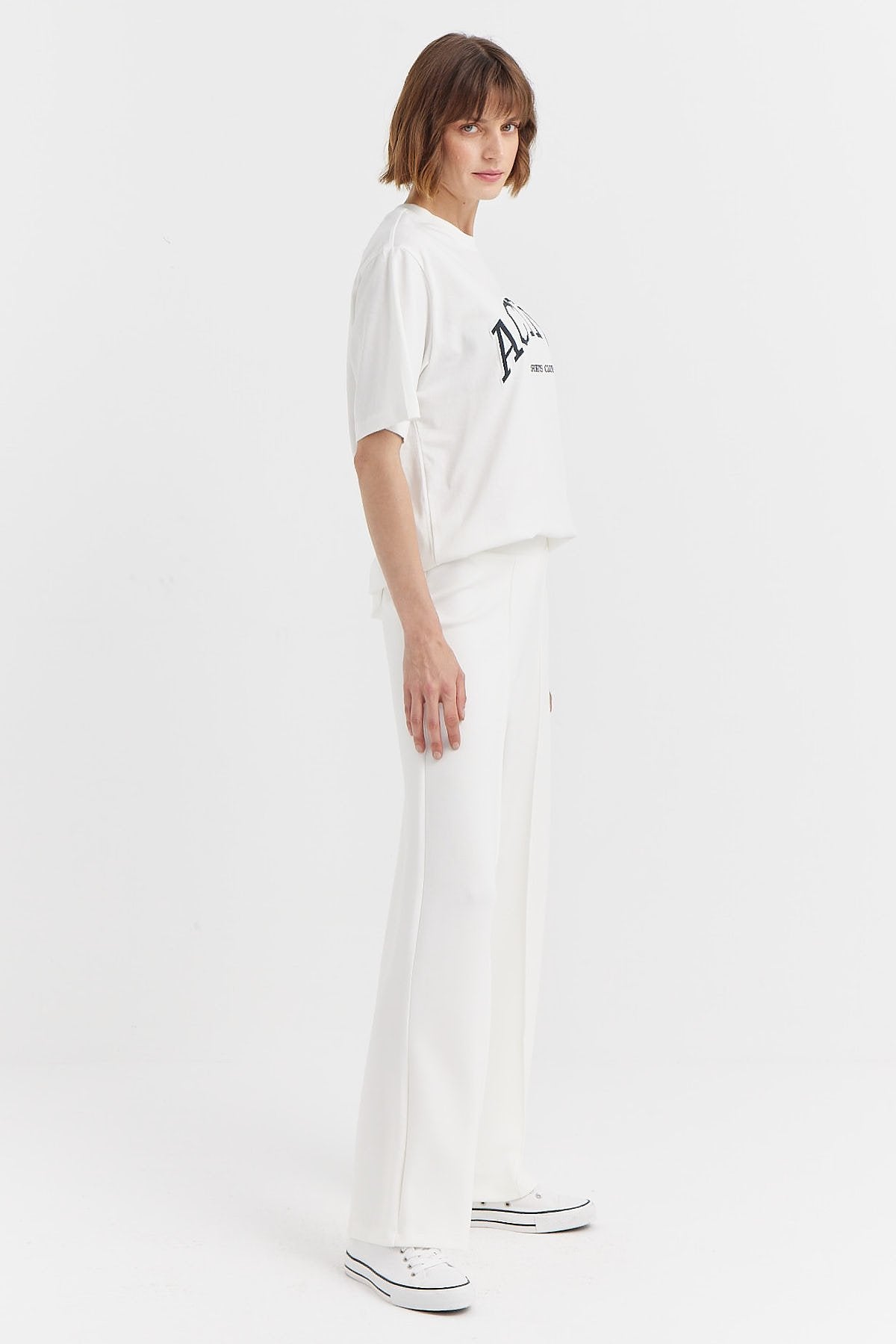 Women's Front Stitch Detail Sweat Bottom