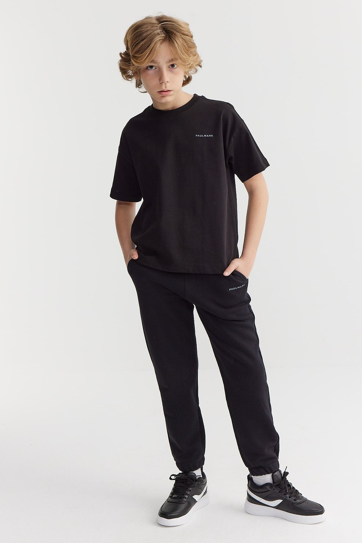 Boy's Waist-Tied Sweat Bottom