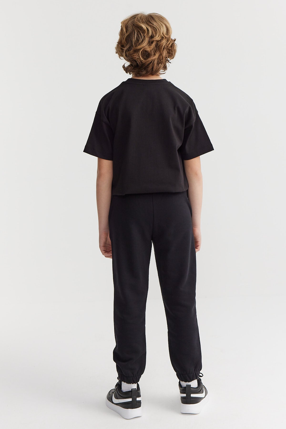 Boy's Waist-Tied Sweat Bottom
