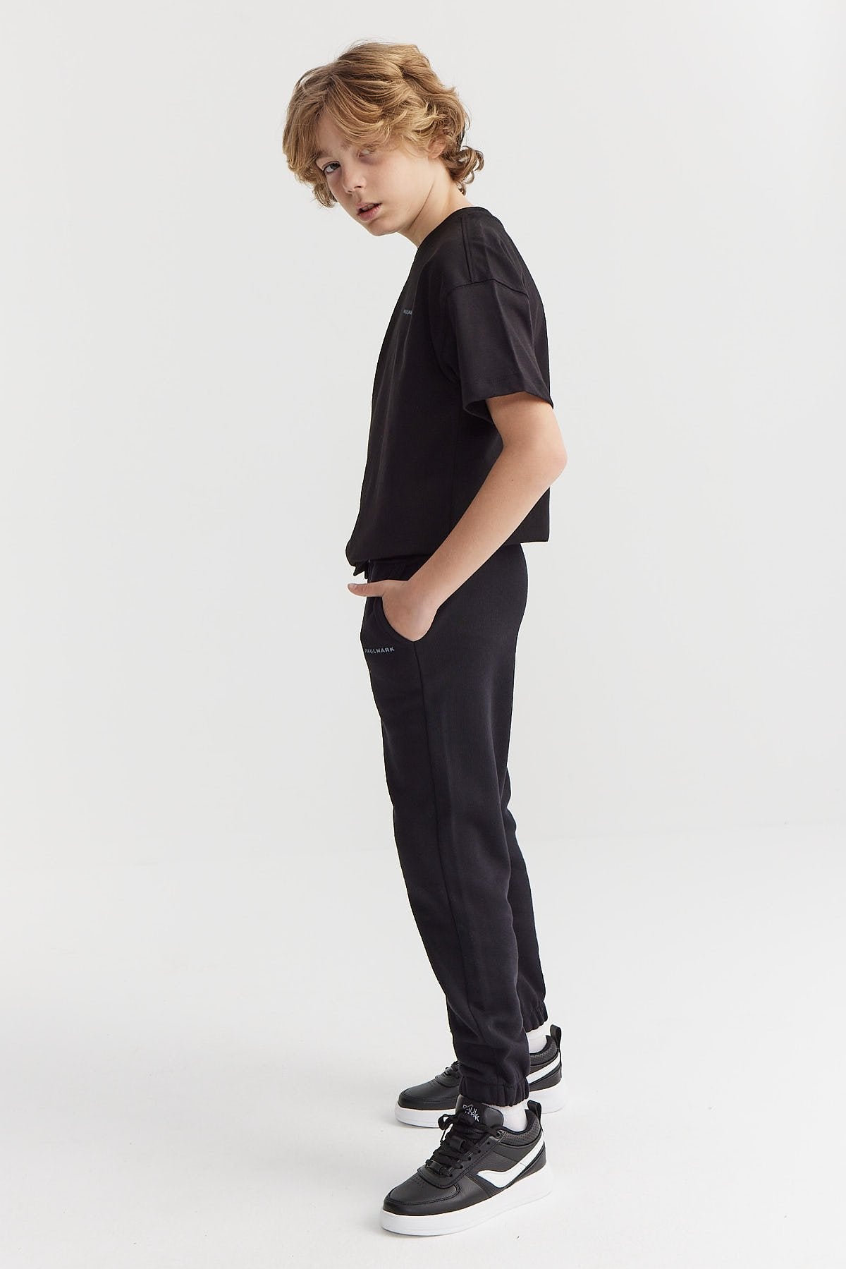 Boy's Waist-Tied Sweat Bottom