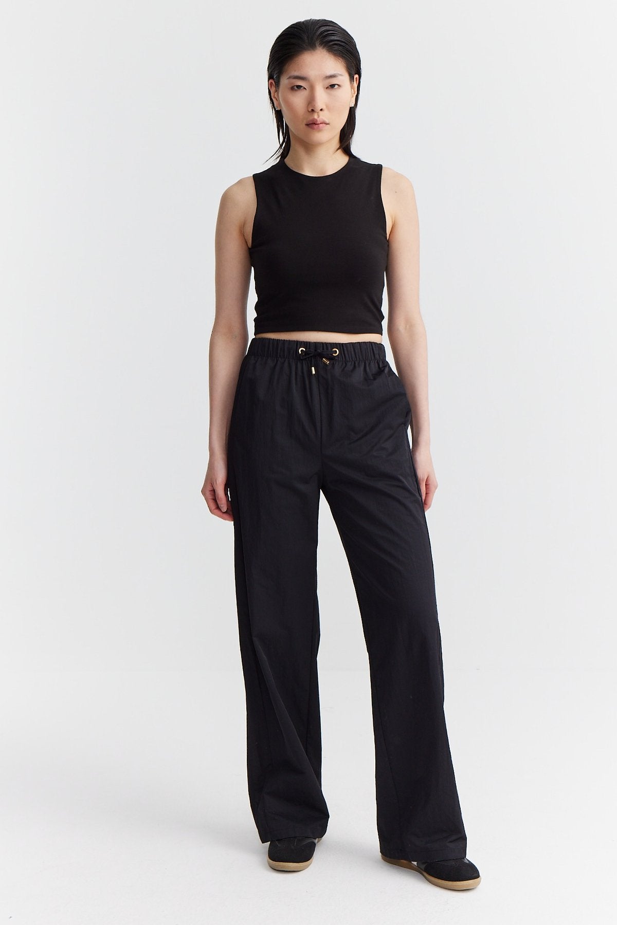 Women's Wide Leg Trousers with Pockets