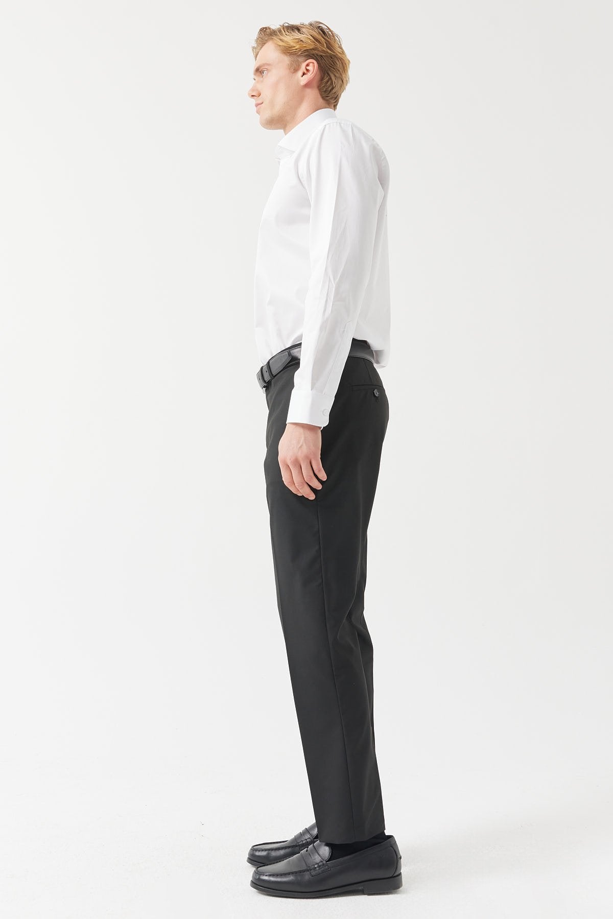 Klasik Slim Fit Kumaş Pantolon
