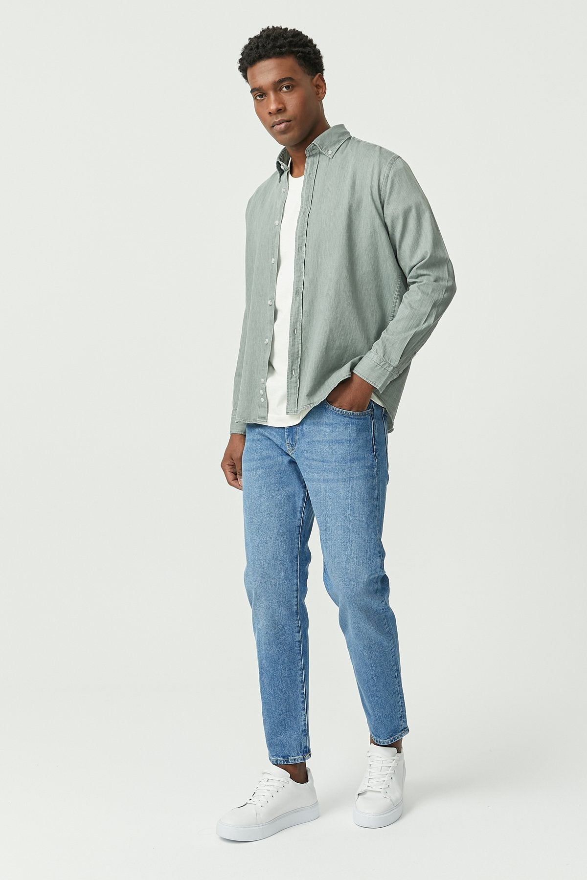 Texas-relaxed Tapered Jean Trousers