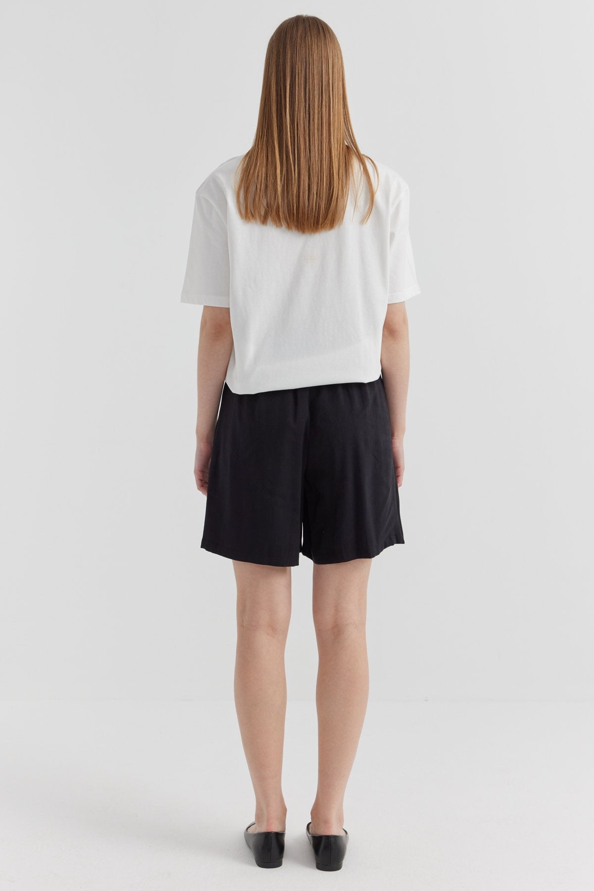 Women's Pleated Detailed Shorts