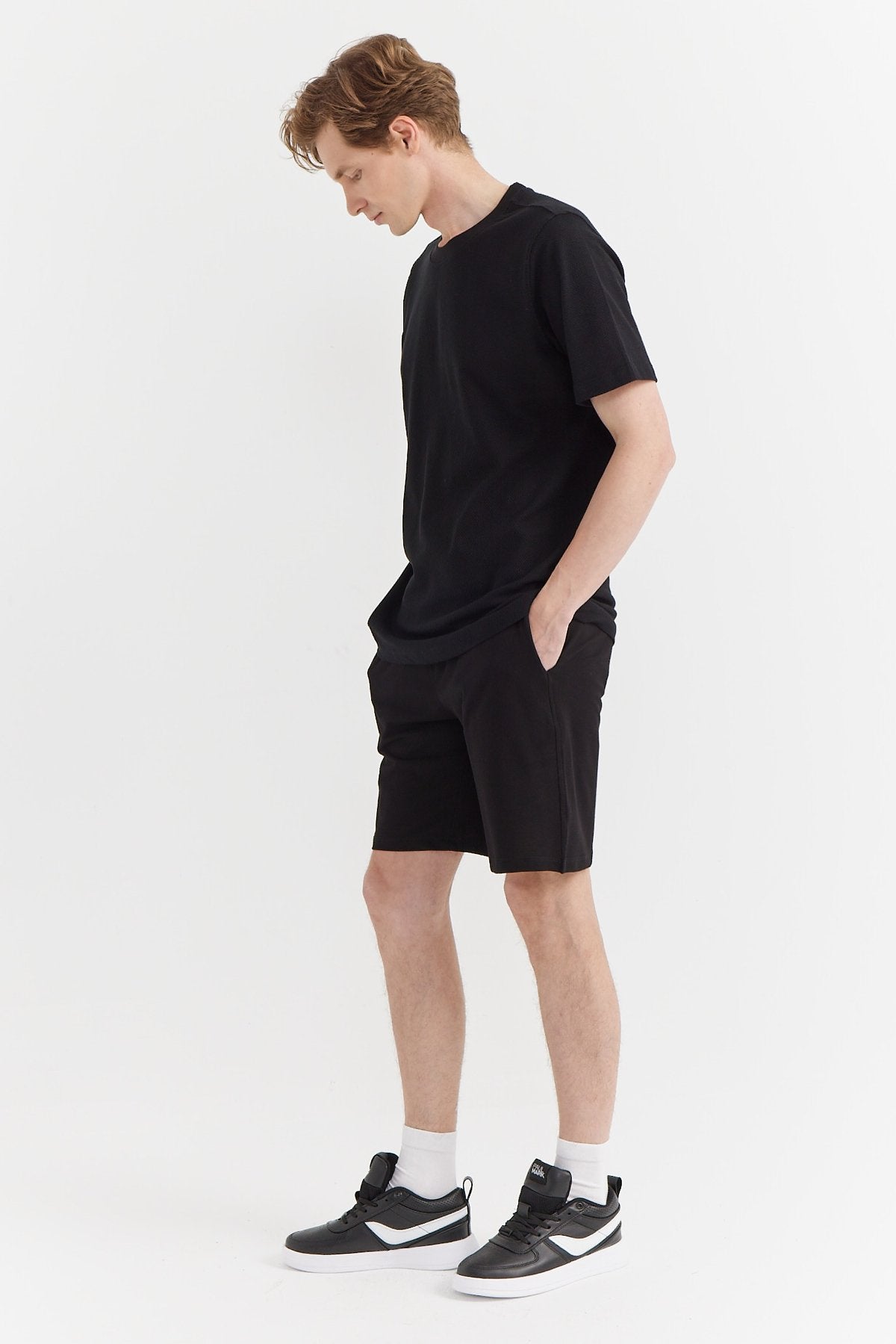 Men's Elastic Waist Shorts