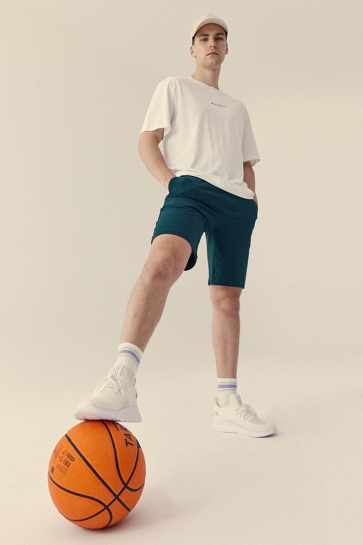 Men's Elastic Waist Shorts
