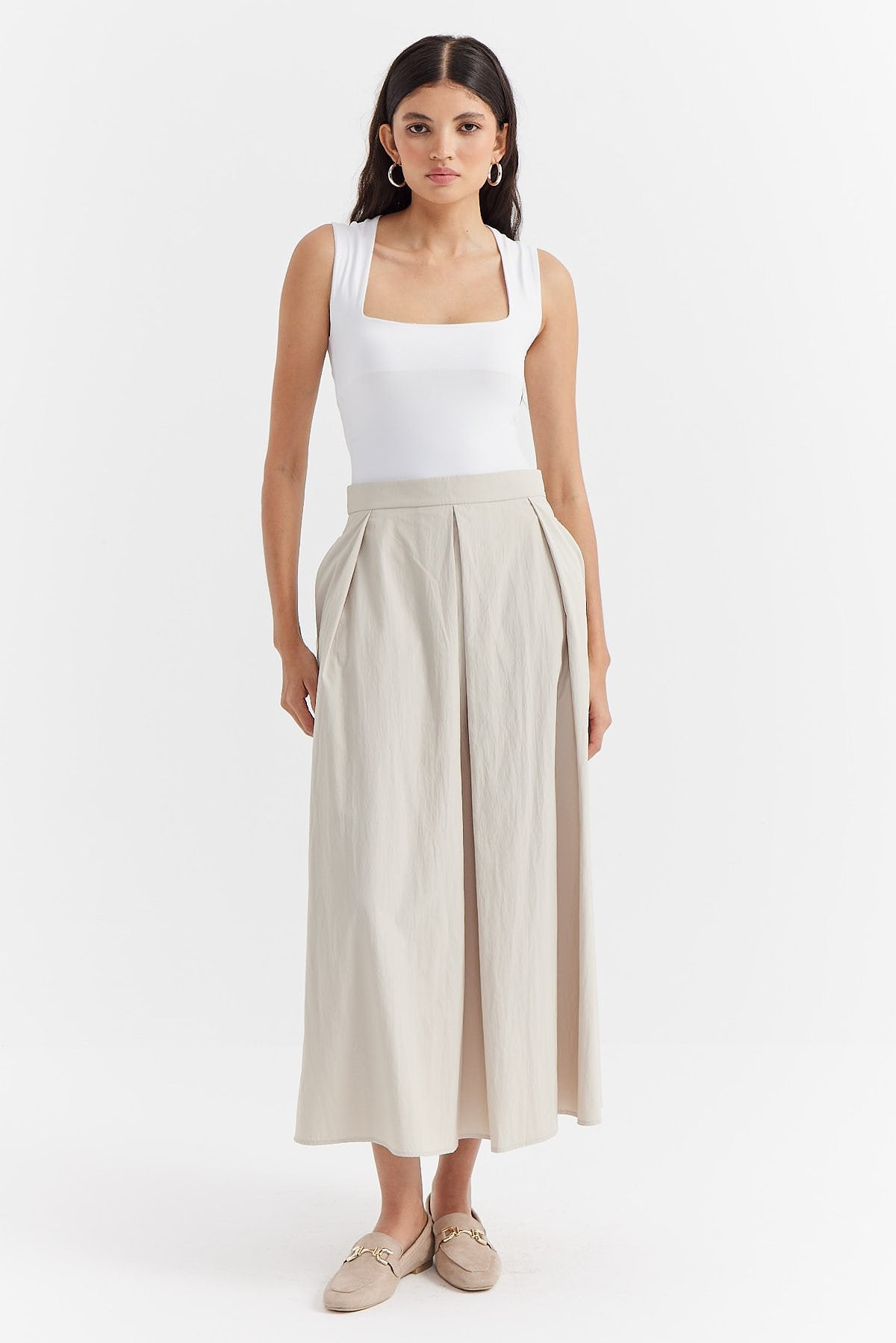 Women's Loose Cut Comfortable Skirt with Pockets