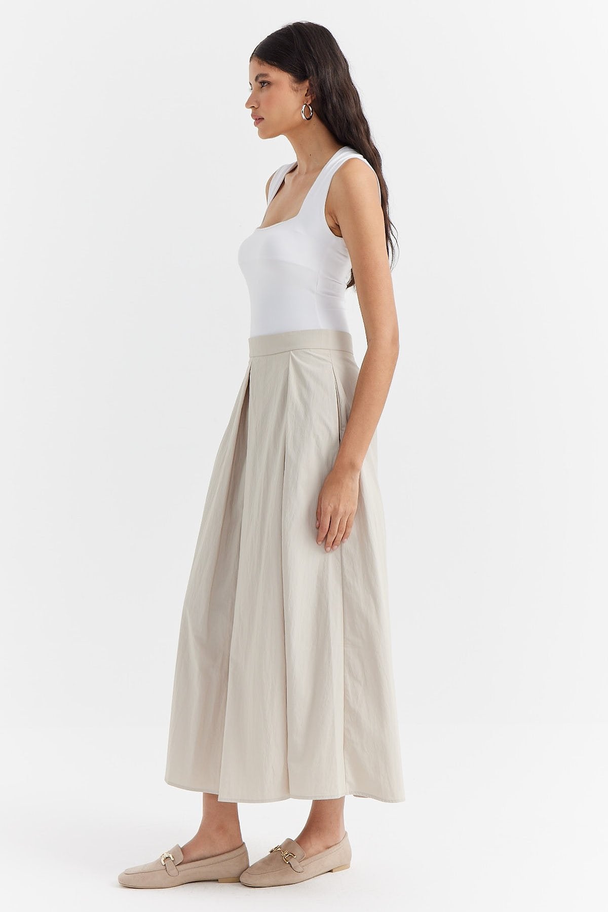 Women's Loose Cut Comfortable Skirt with Pockets