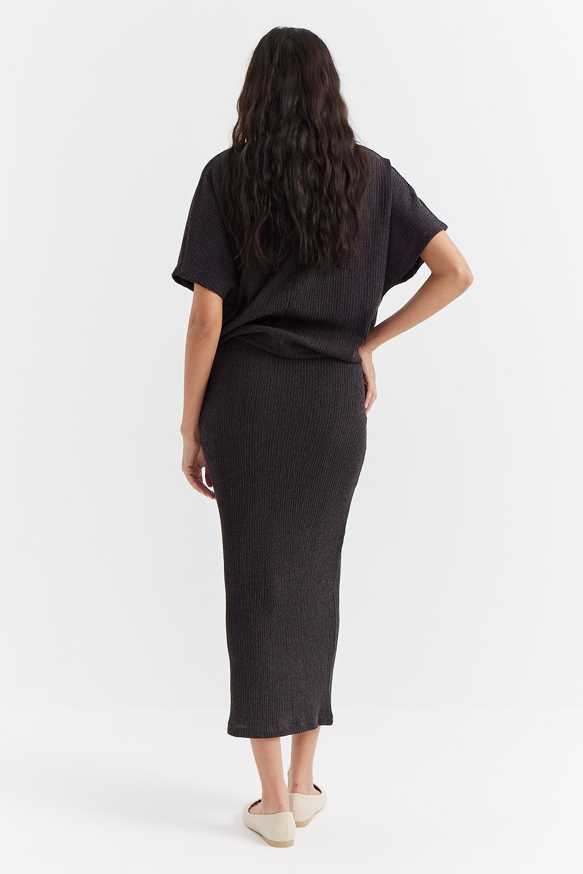 Women's Regular Waist Textured Midi Skirt