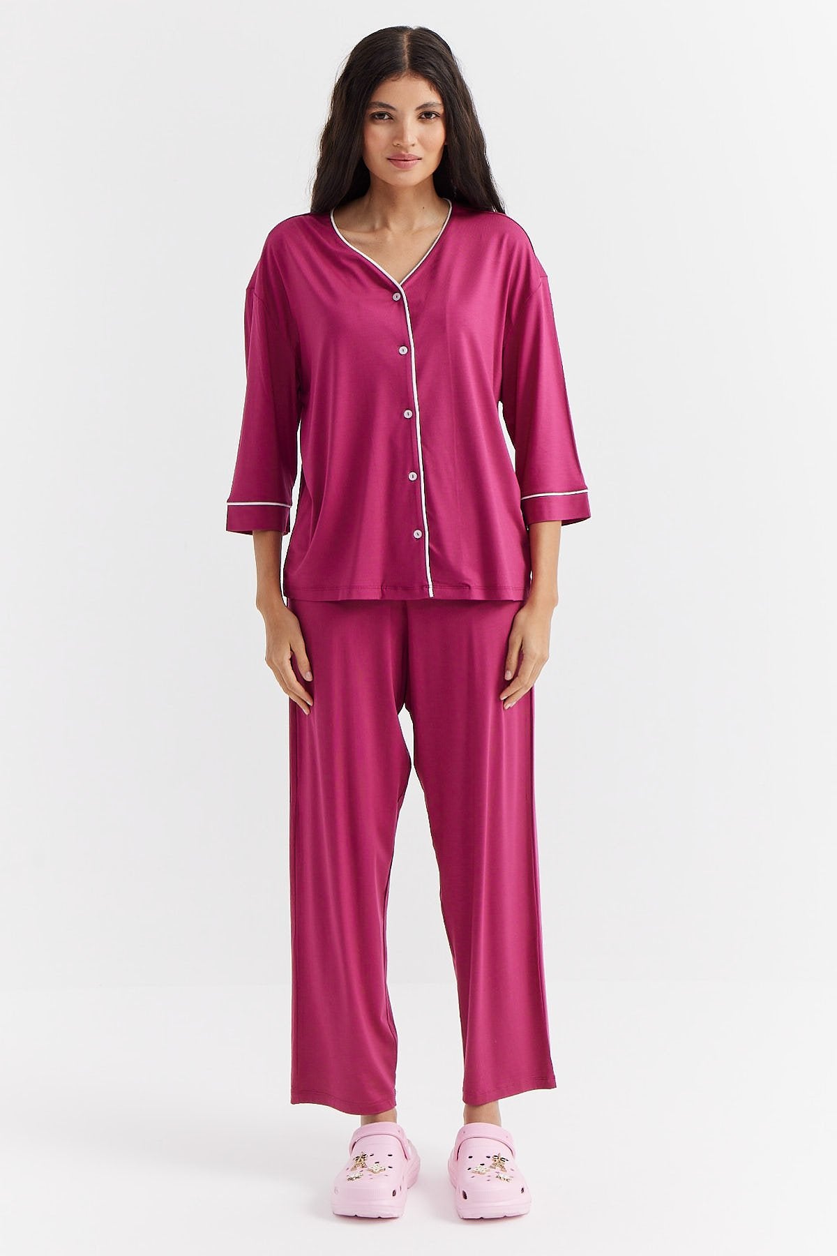 Kadın Rahat Kesim Düğmeli Pijama Takımı
