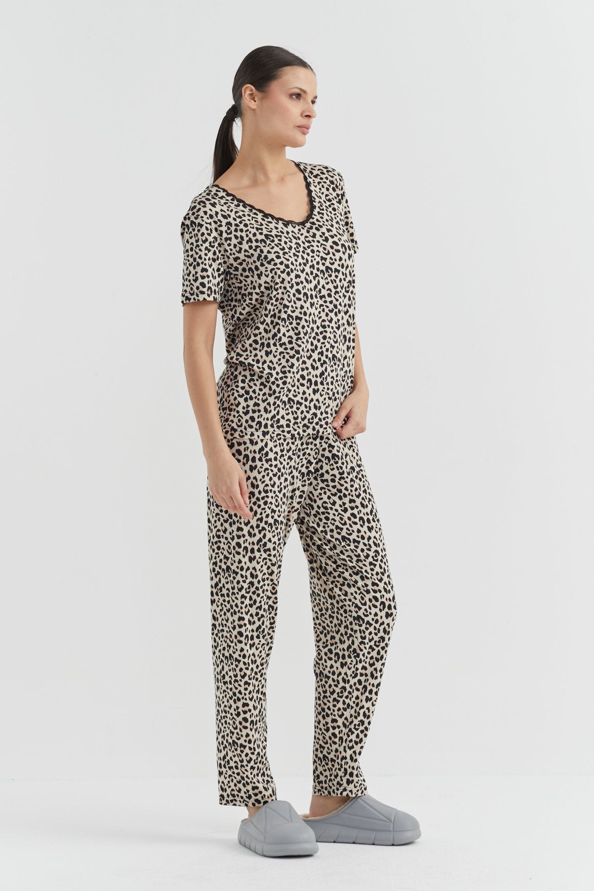 Kadın Desenli Pijama Takımı