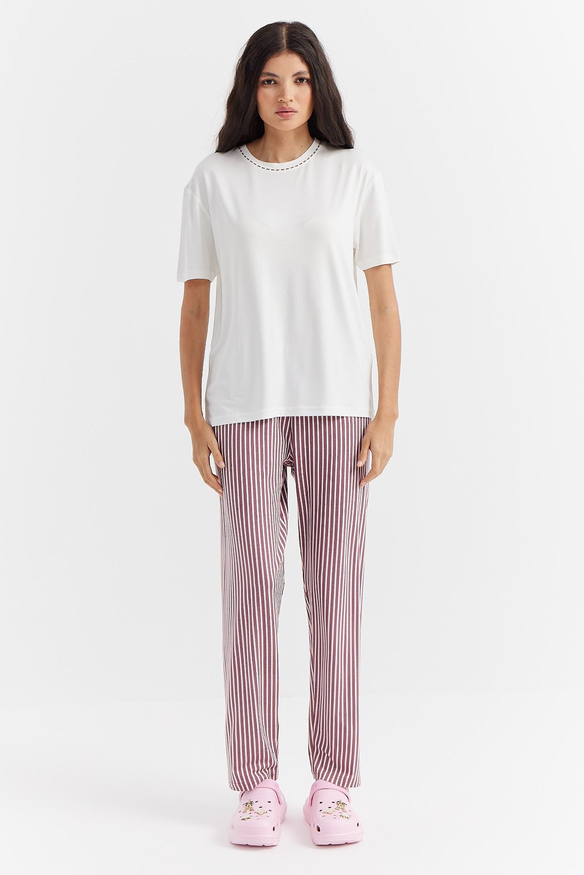 Kadın Çizgili Kısa Kollu Pijama Takımı