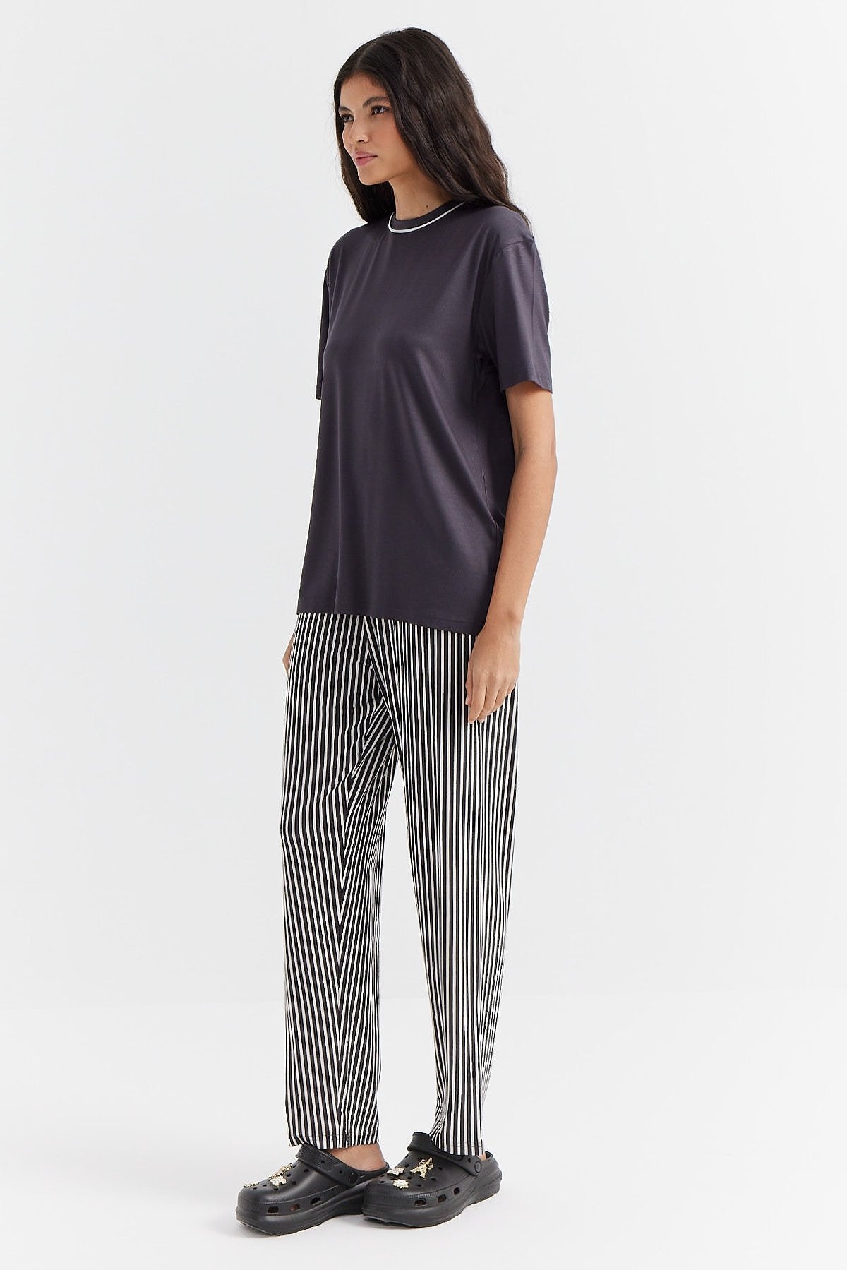 Kadın Çizgili Kısa Kollu Pijama Takımı
