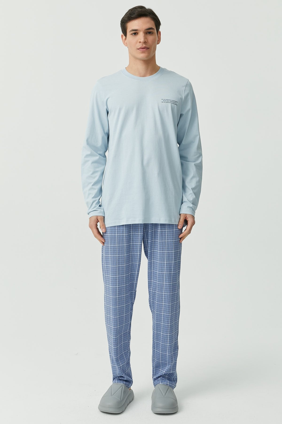Desenli Uzun Kollu Pijama Takımı
