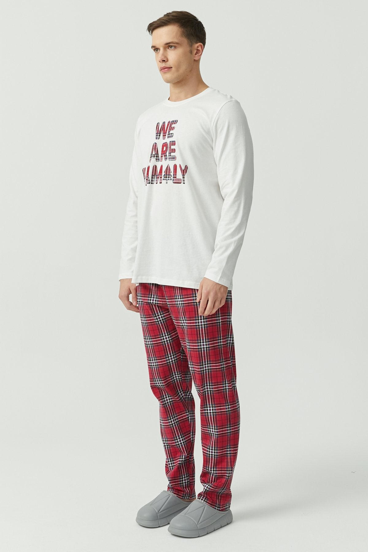 Desenli Uzun Kollu Pijama Takımı