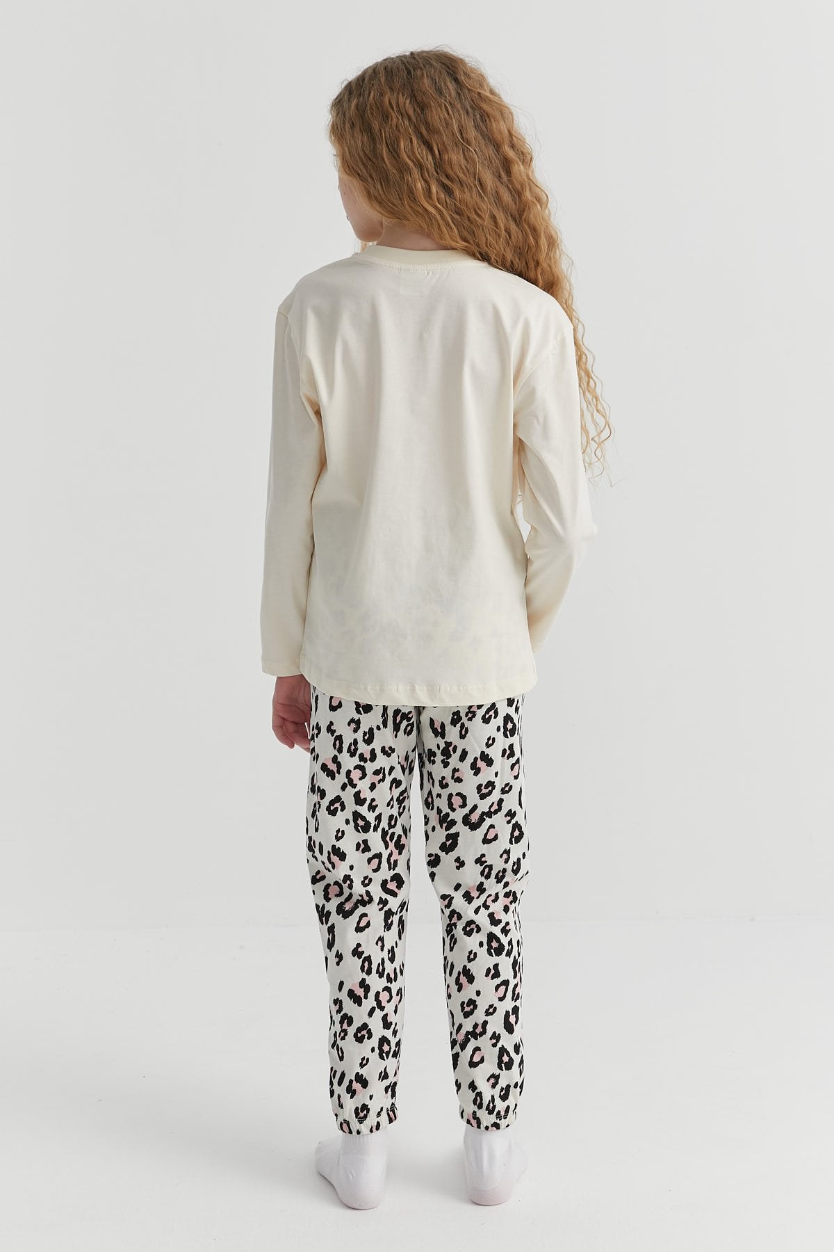 Kız Çocuk Leopar Desenli Pijama Takımı