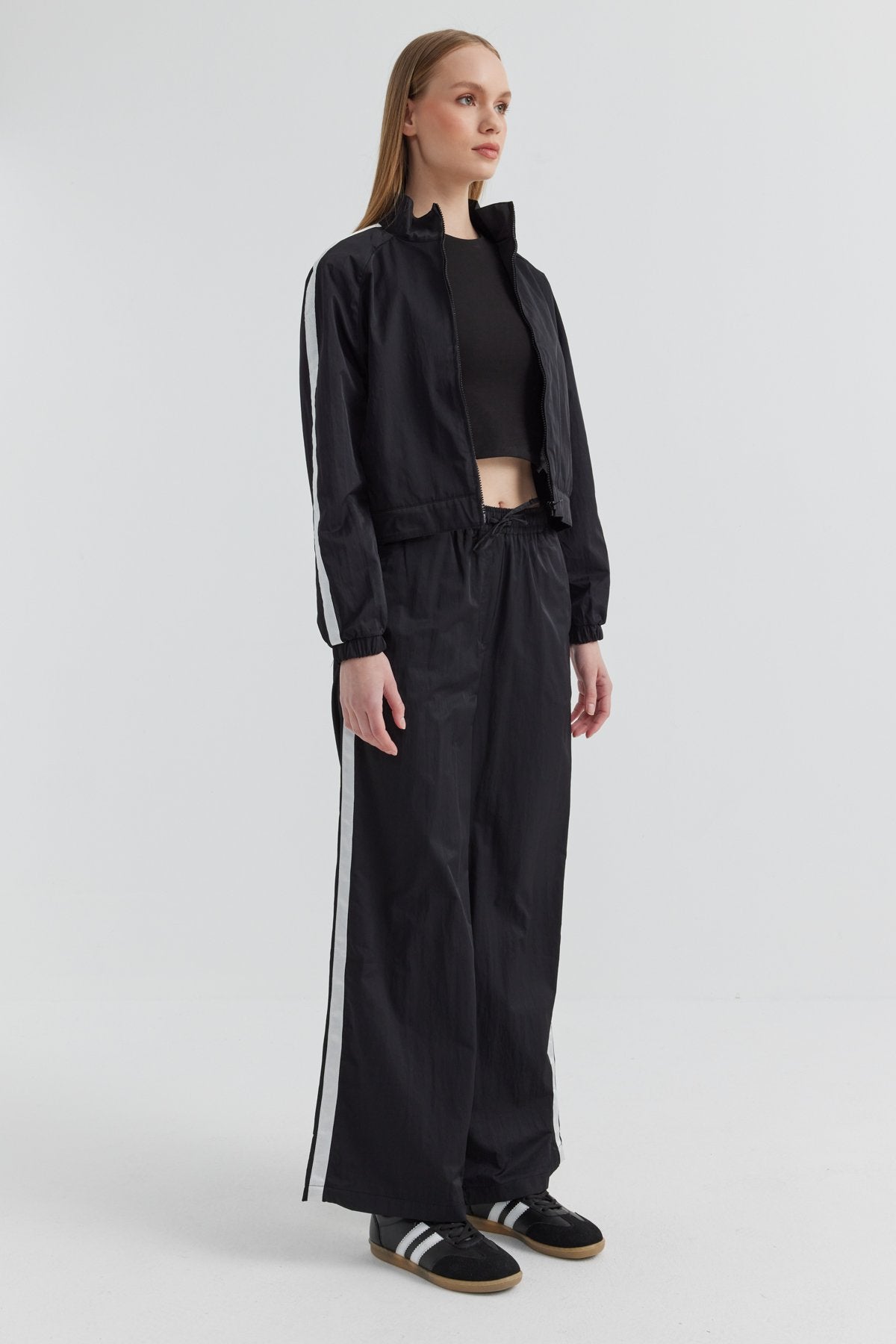 Women's Stripe Detailed Trousers