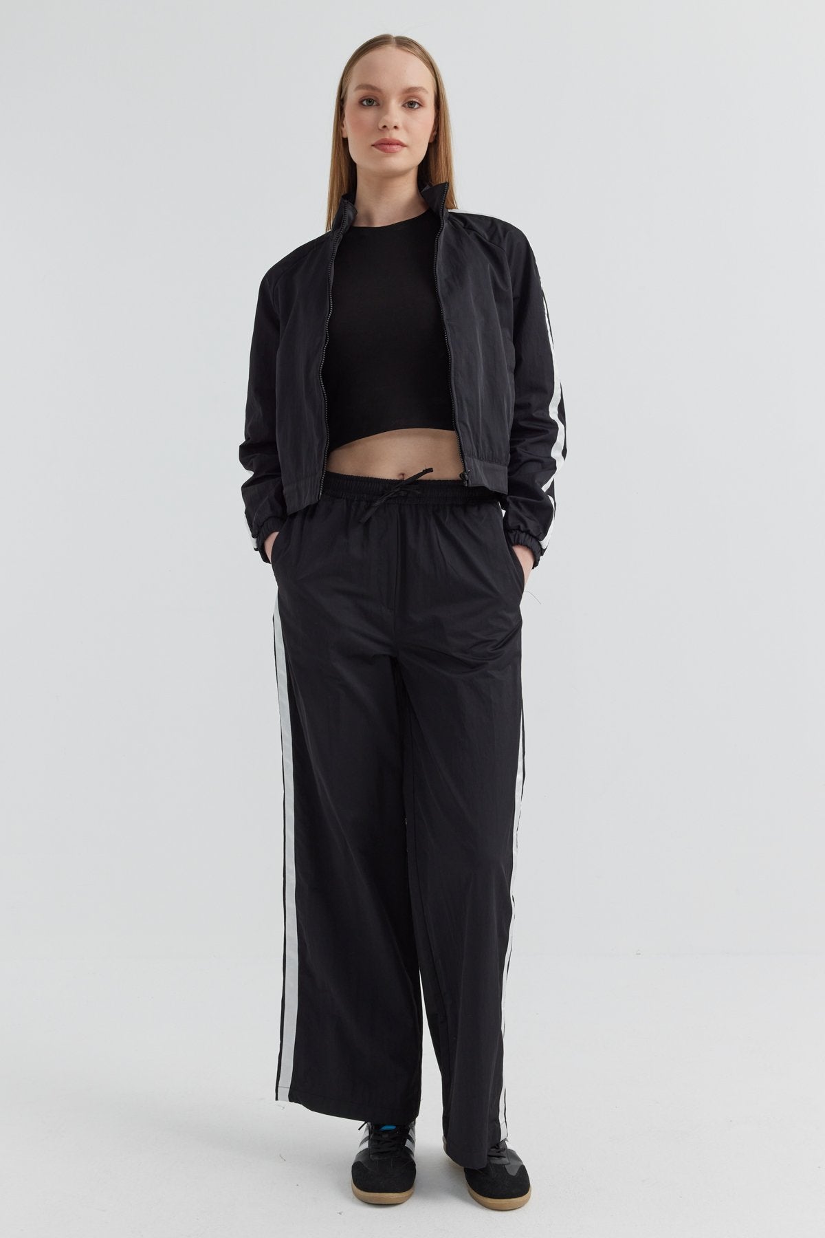 Women's Stripe Detailed Trousers