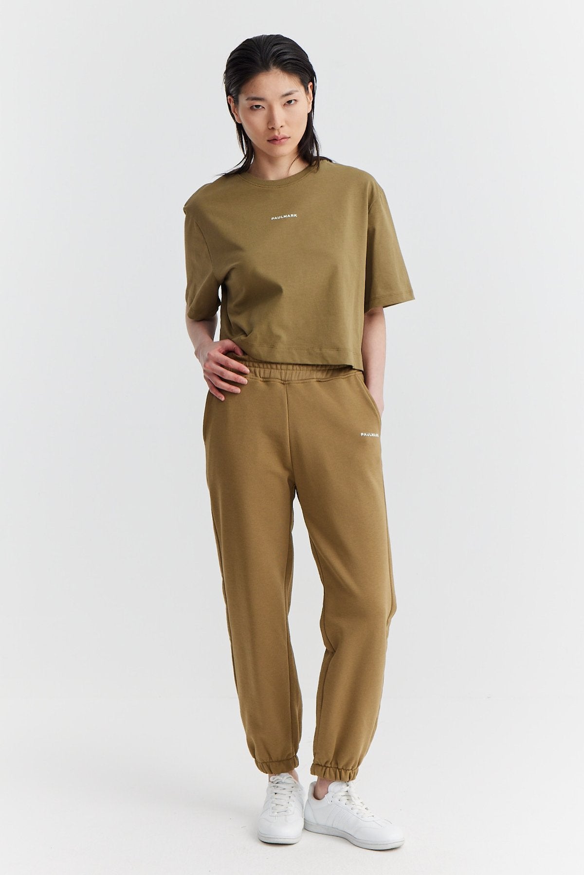 Women's Elastic Waist and Leg Sweat Bottom