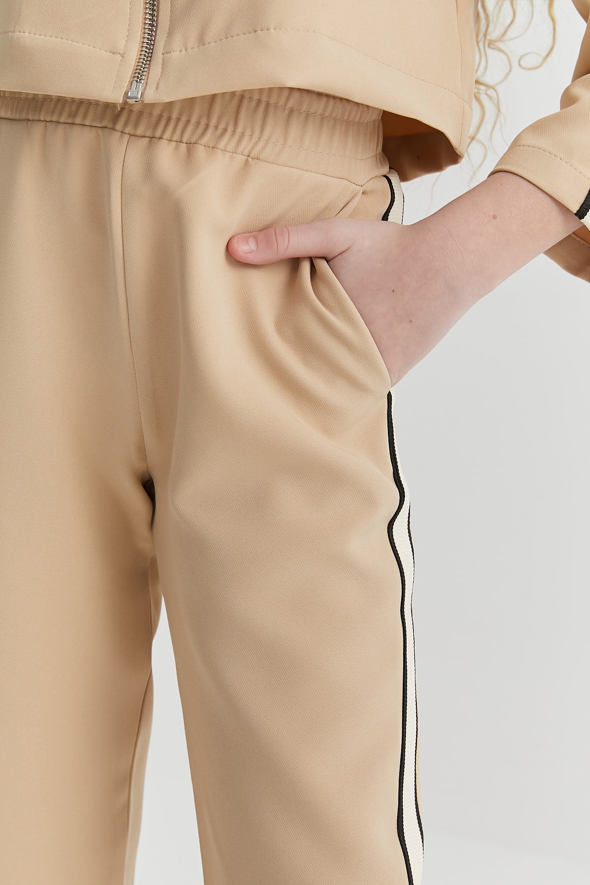 Girl's Elastic Waist Sweat Bottom
