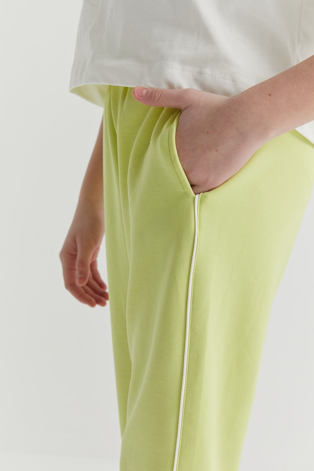 Girl's Sweat Bottom with Elastic Waist and Legs