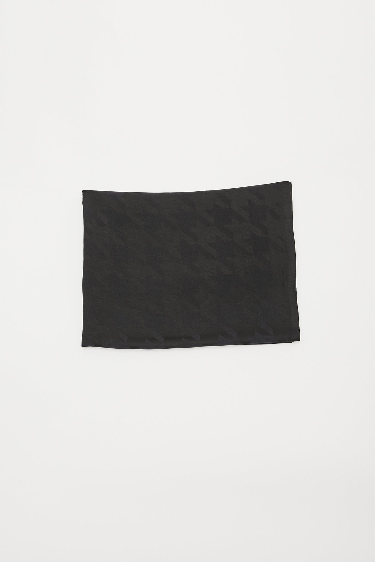 Houndstooth Patterned Shawl