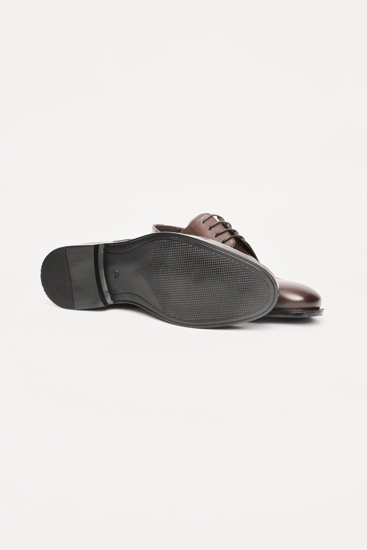 Men's Lace-Up Classic Shoes