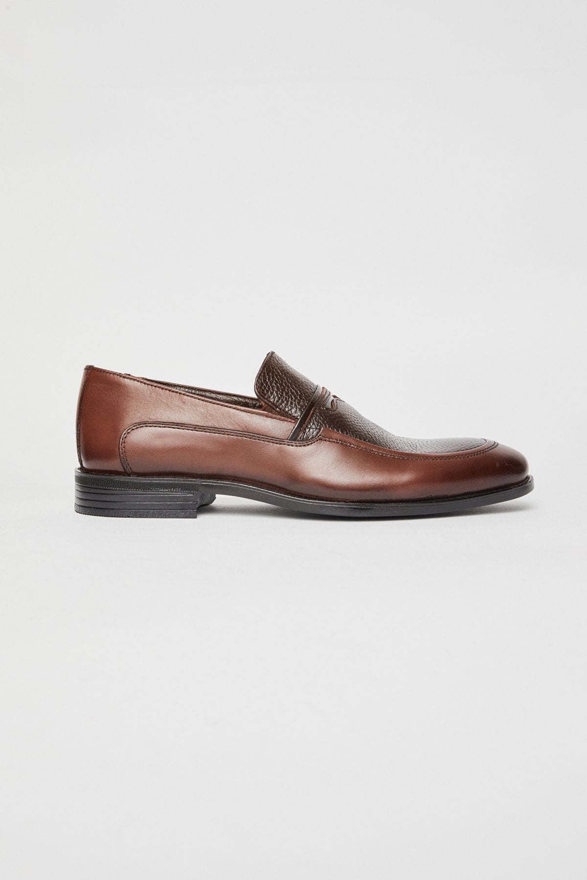 Men's Classic Shoes