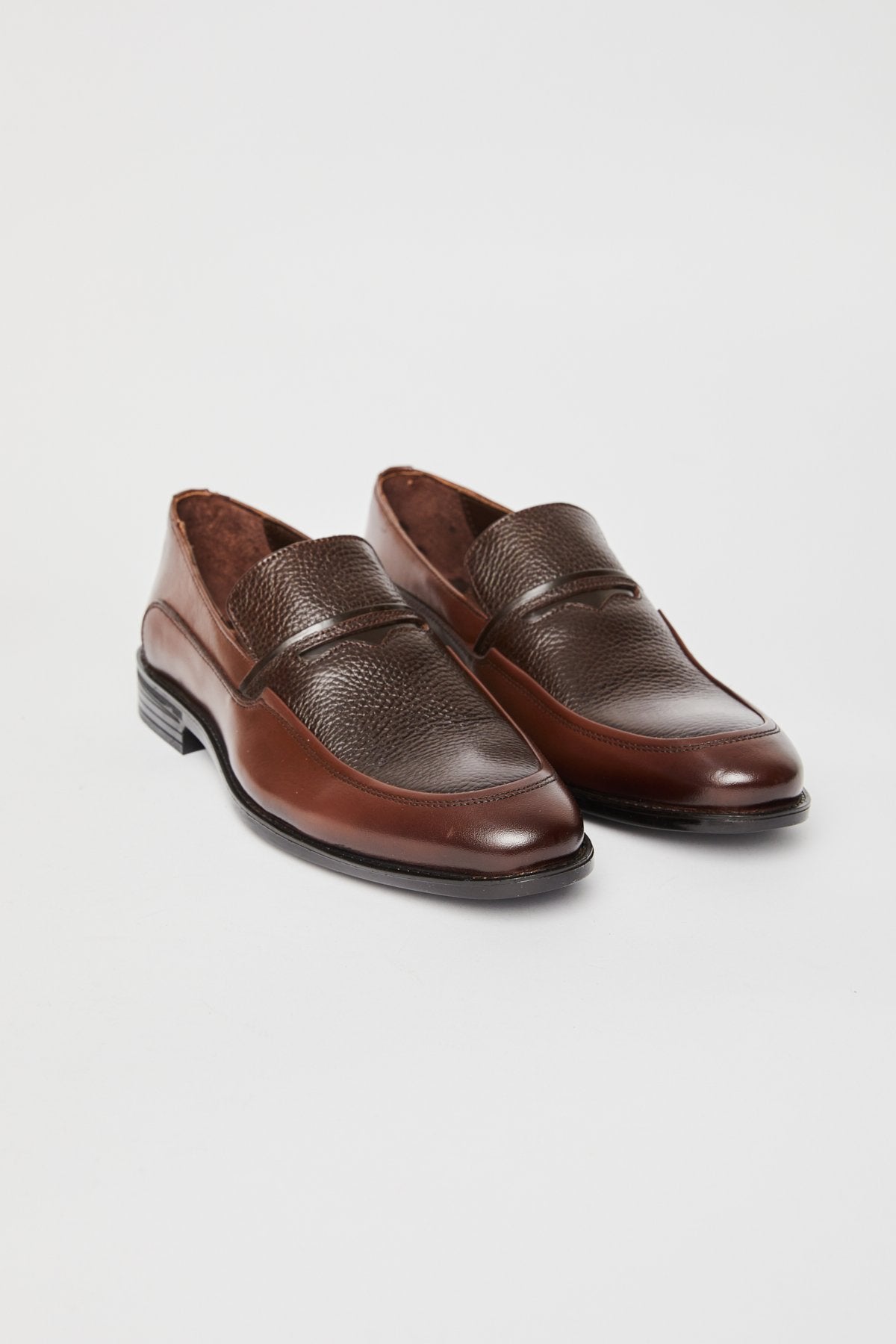 Men's Classic Shoes
