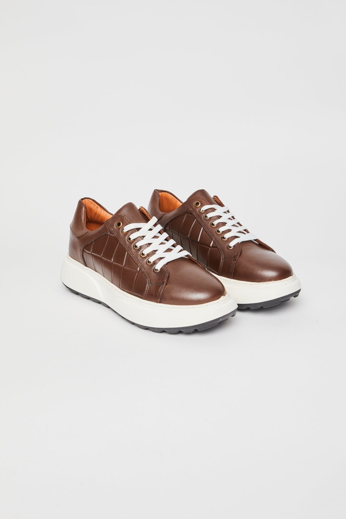 Men's Embossed Leather Casual Shoes