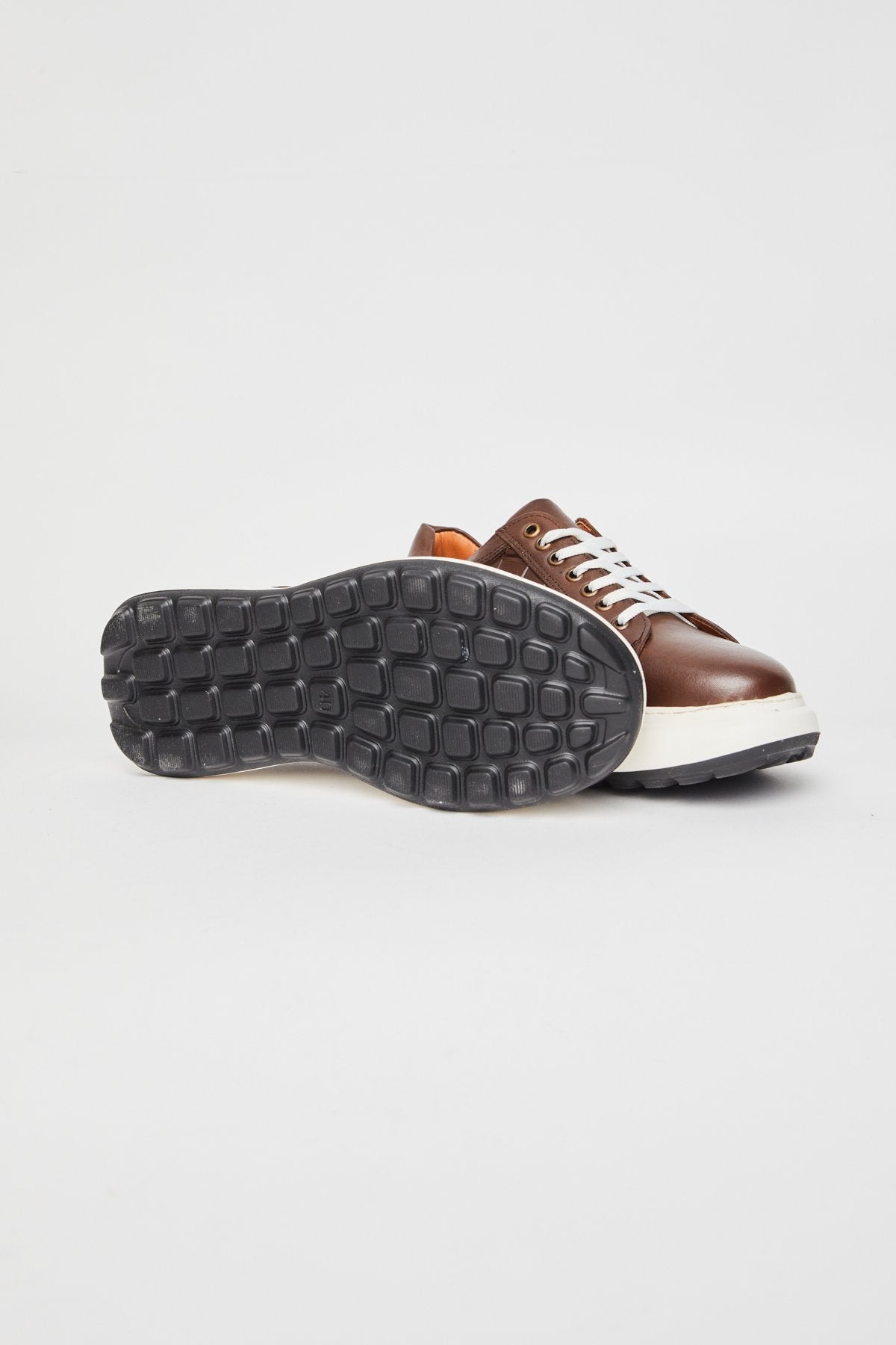 Men's Embossed Leather Casual Shoes