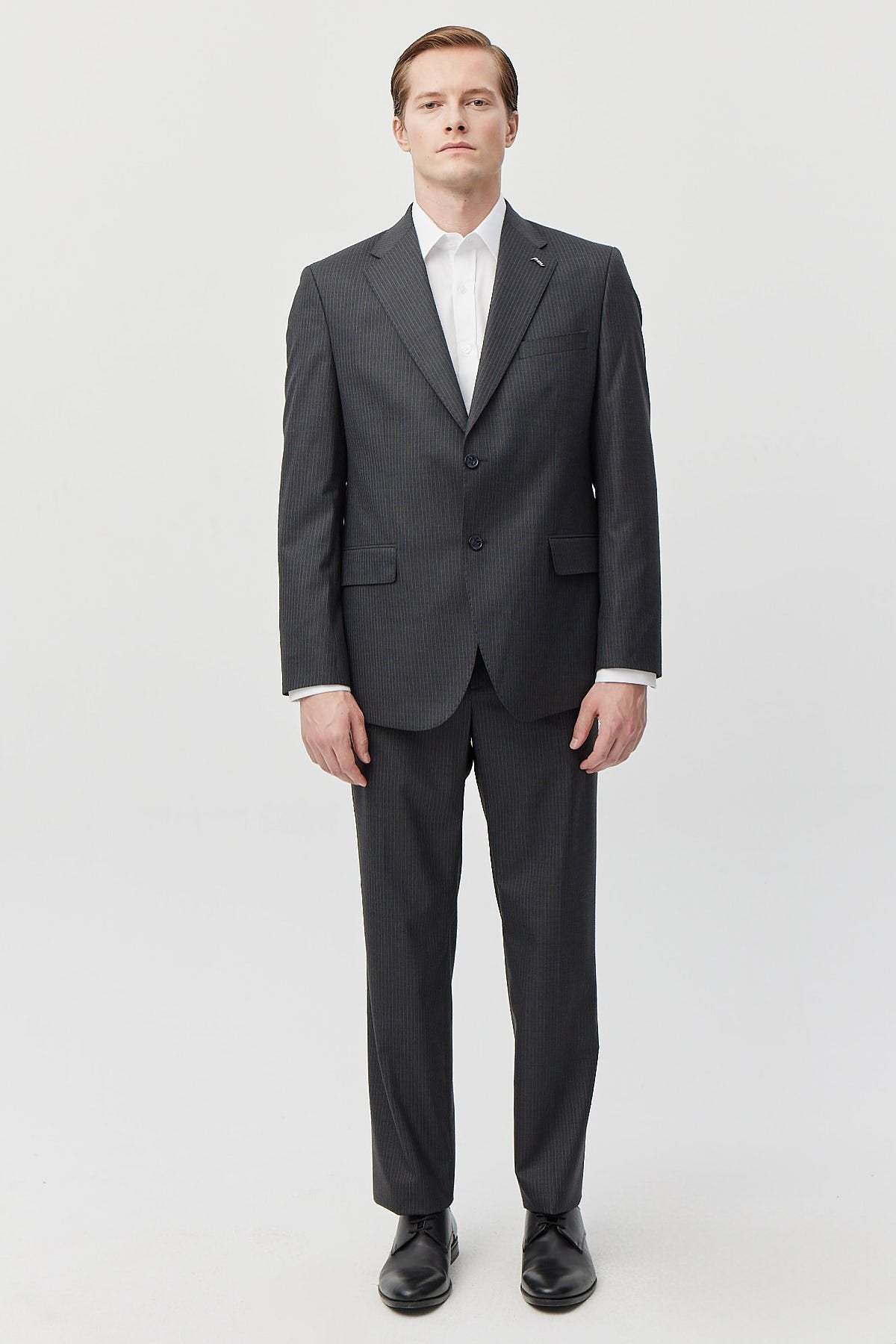 Men's Mono Collar Relaxed Fit Suit