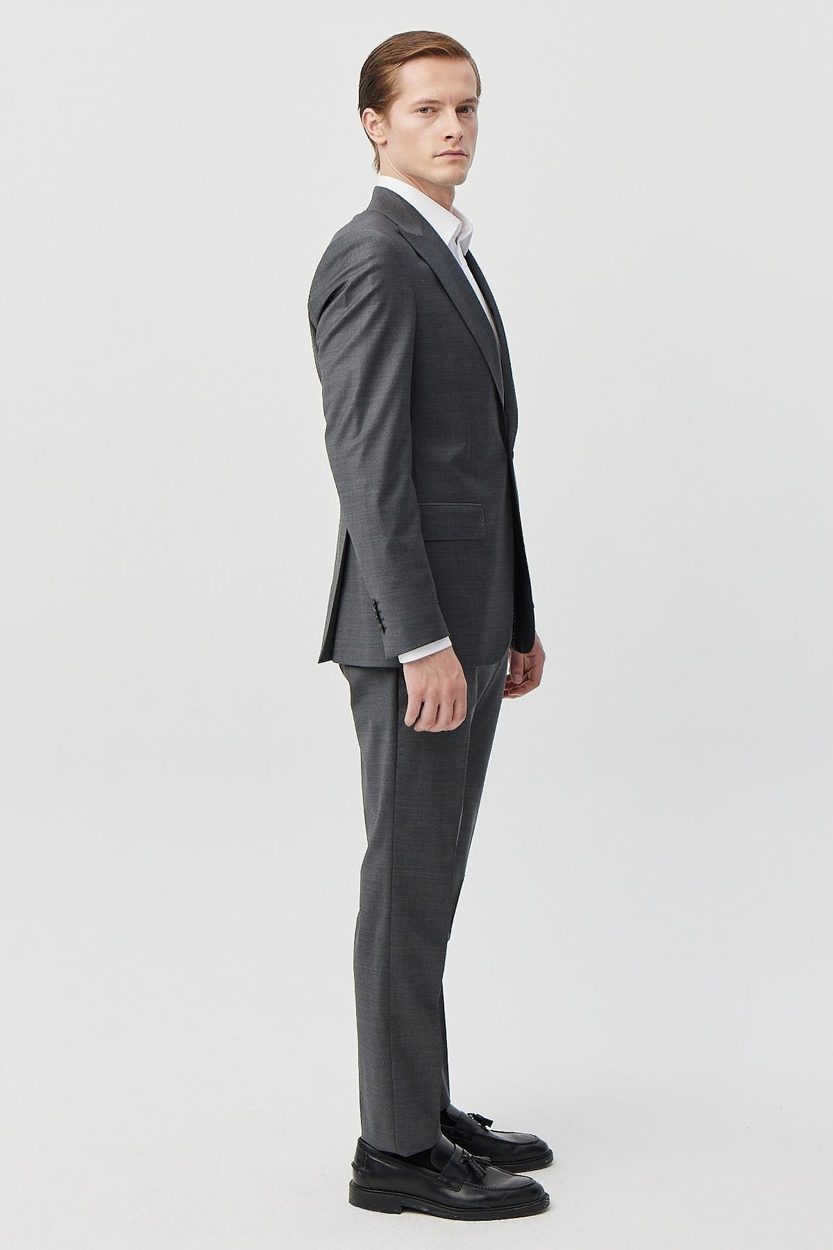 Men's Pointed Collar Suit