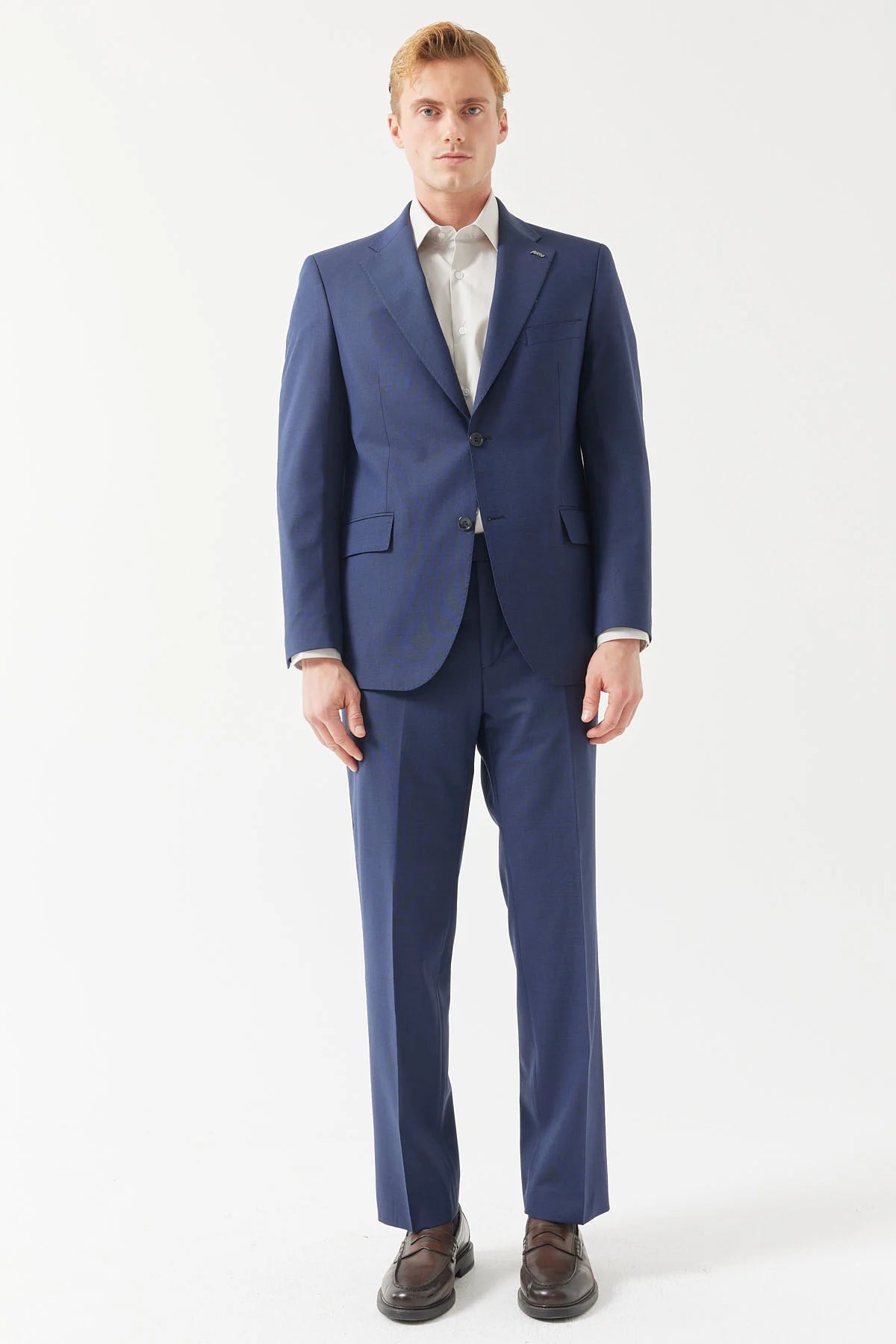 Men's Mono Collar Relaxed Fit Suit