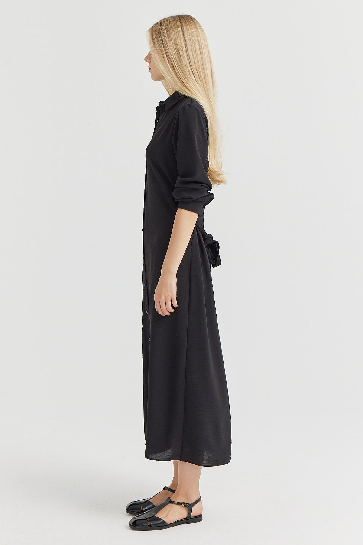 Kadın Kemerli Boydan Düğmeli Elbise