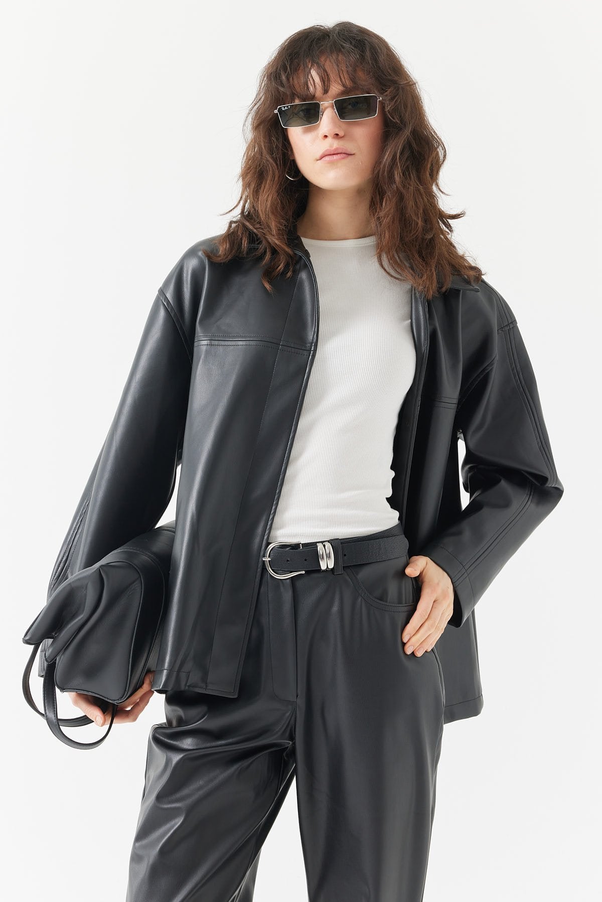 Kadın Düz Kesim Deri Ceket