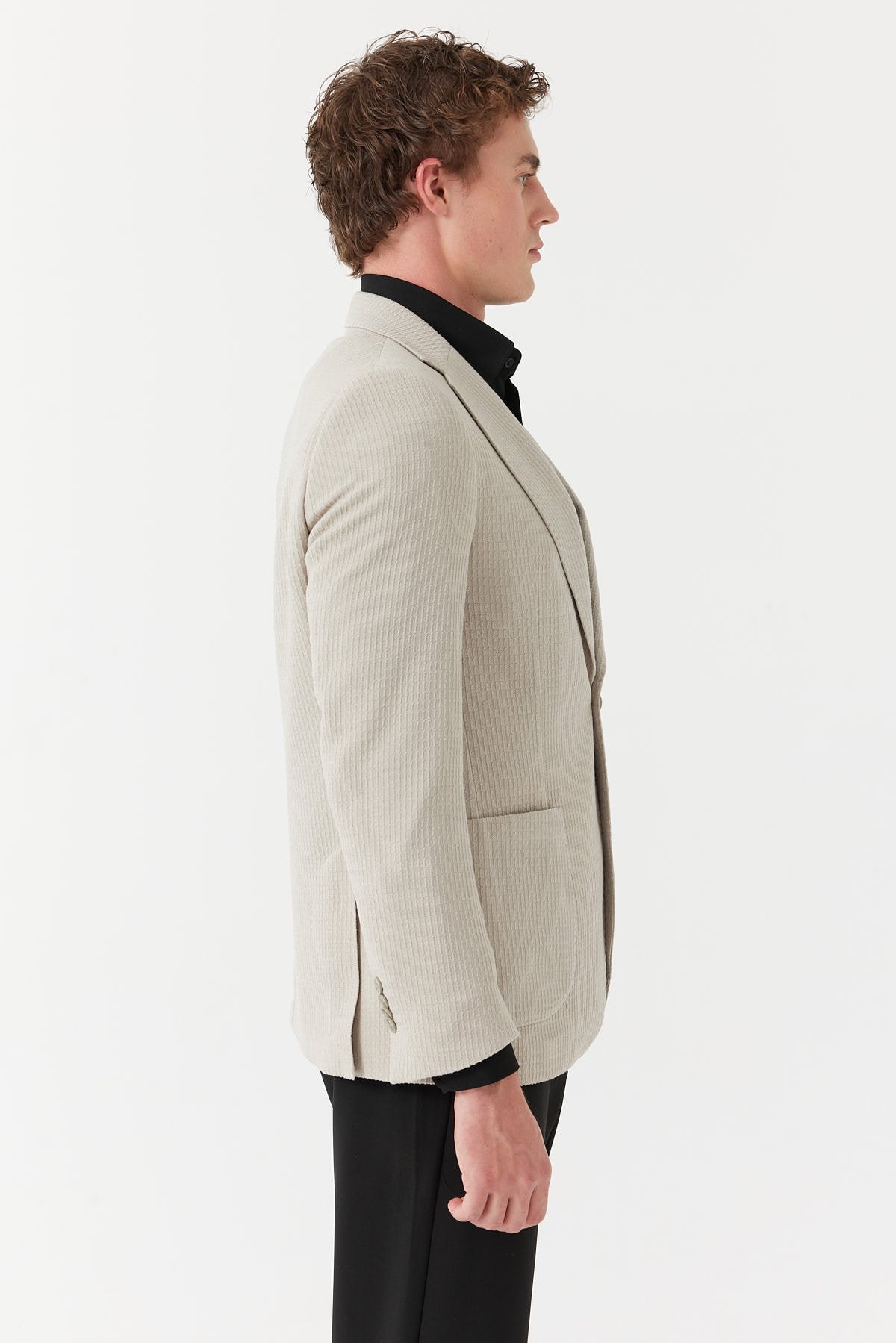 سترة رجالية بياقة أحادية