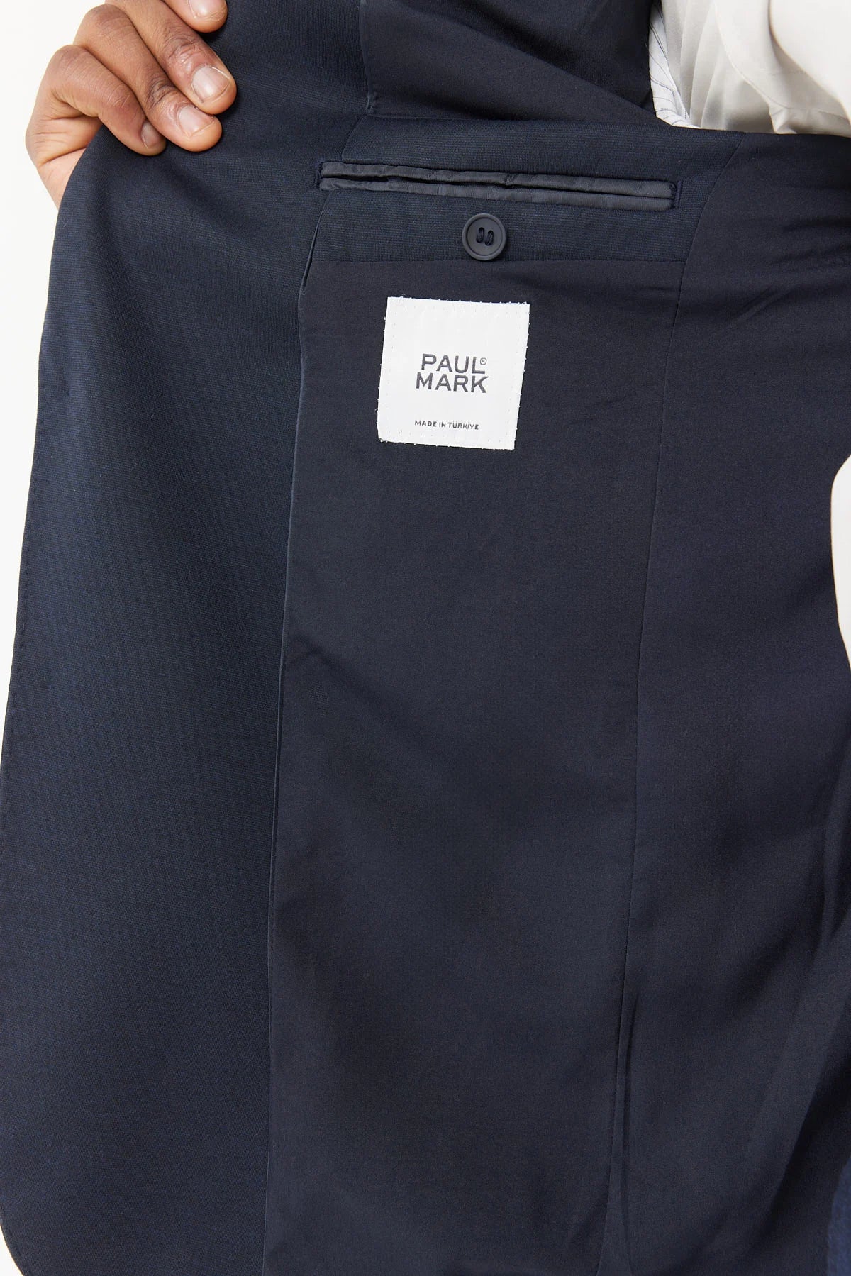 سترة رجالية بياقة مدببة