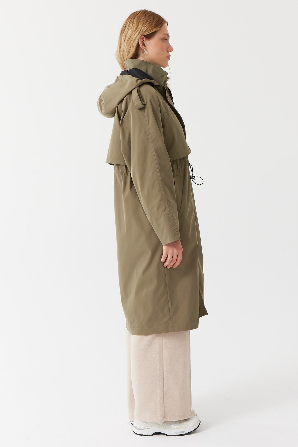 معطف ترنش نسائي مقاوم للرياح