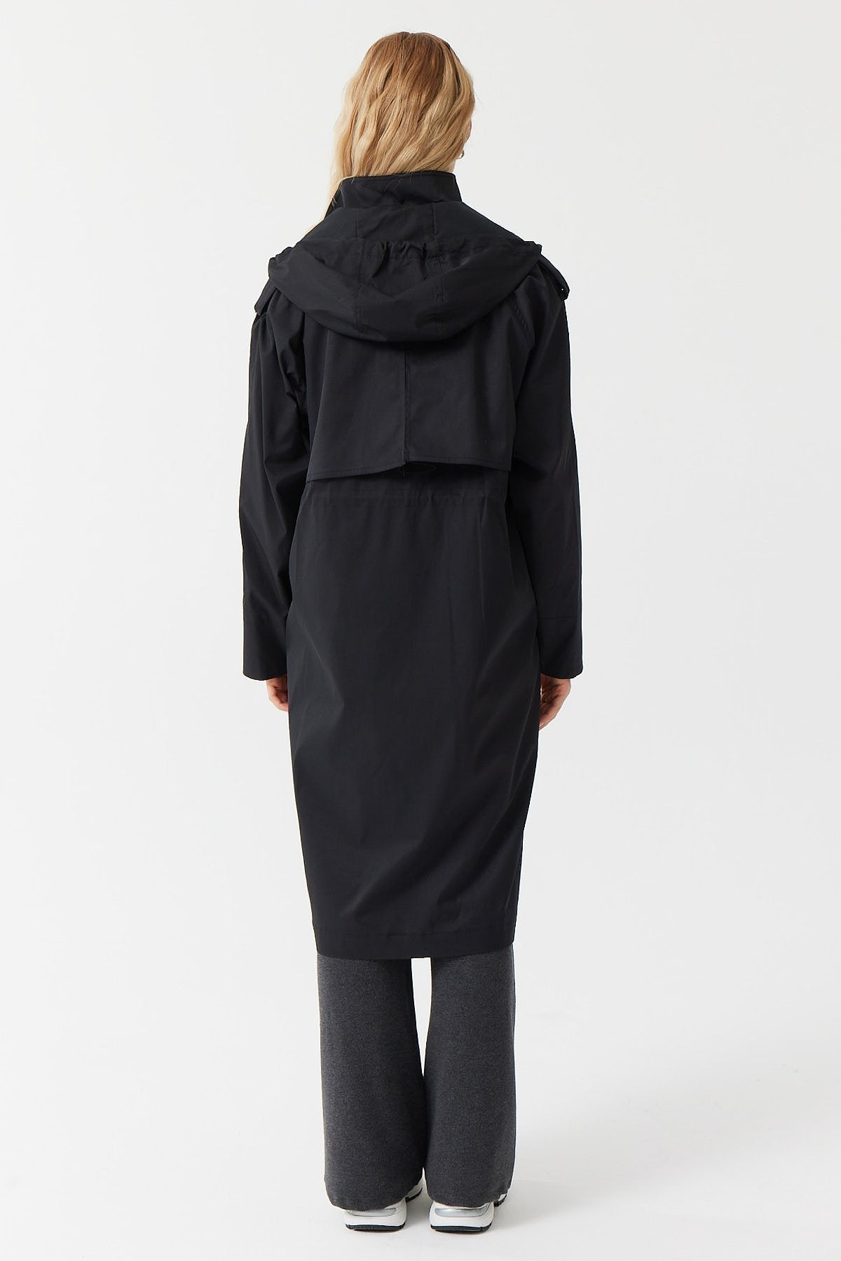 معطف ترنش نسائي مقاوم للرياح