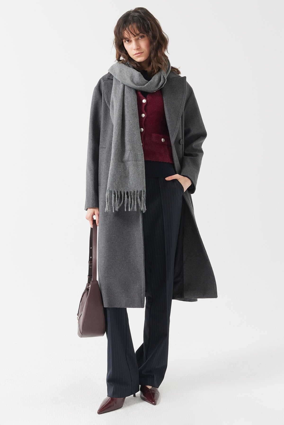 قاپوتی کشمیری بەدوگمەی ئافرەتان